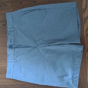 Vineyard Vines breaker shorts